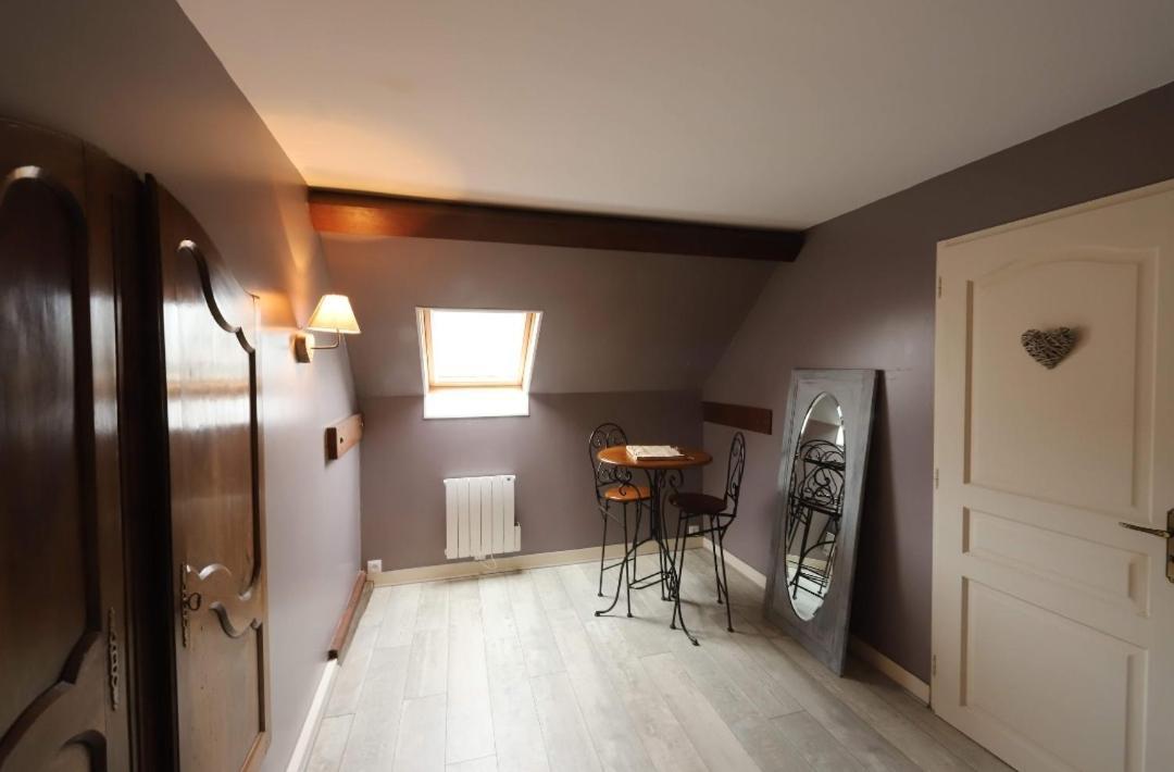 Gite De La Girouette Englesqueville-la-Percée Esterno foto